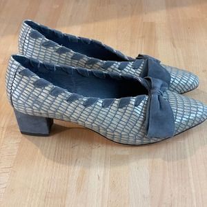 Johnston & Murphy NEW Gorgeously Retro Pumps